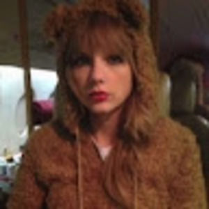 Meet your Posher, Tj